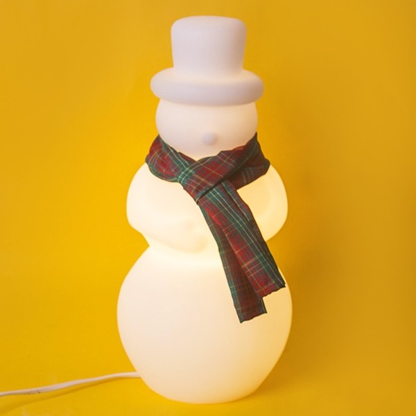 Luminária Boneco de Neve Natal Polietileno Bivolt Decoração Natalina