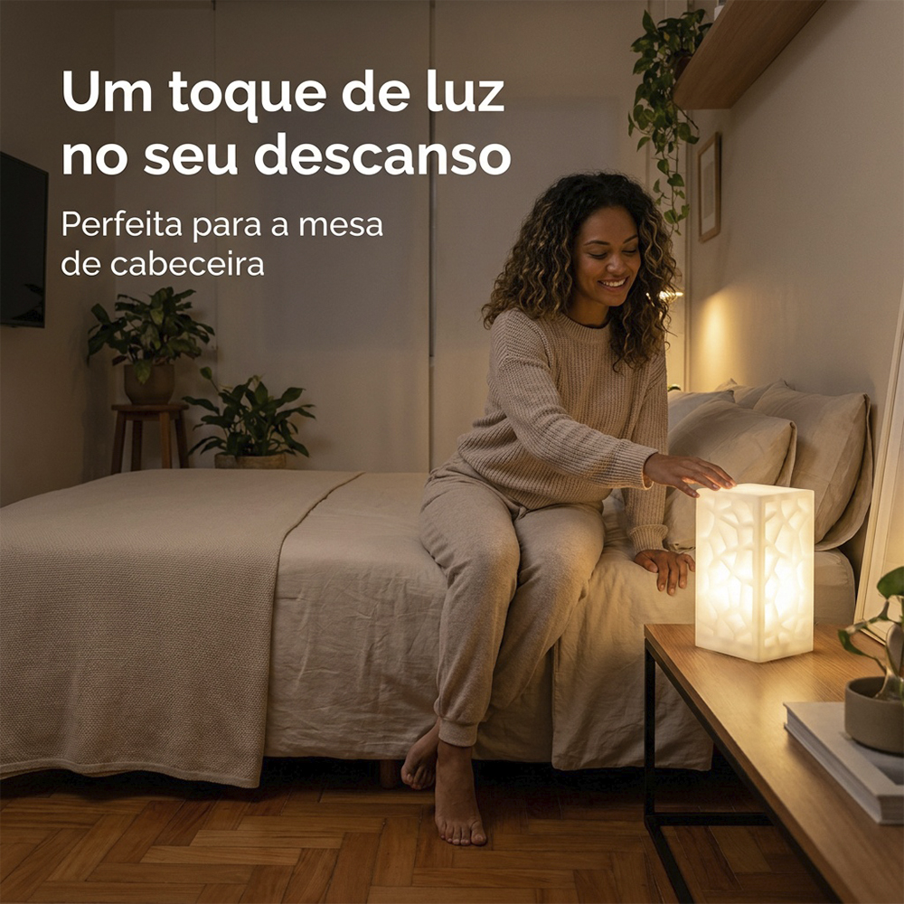 Luminária de Mesa Torre Decorativa Luz Difusa