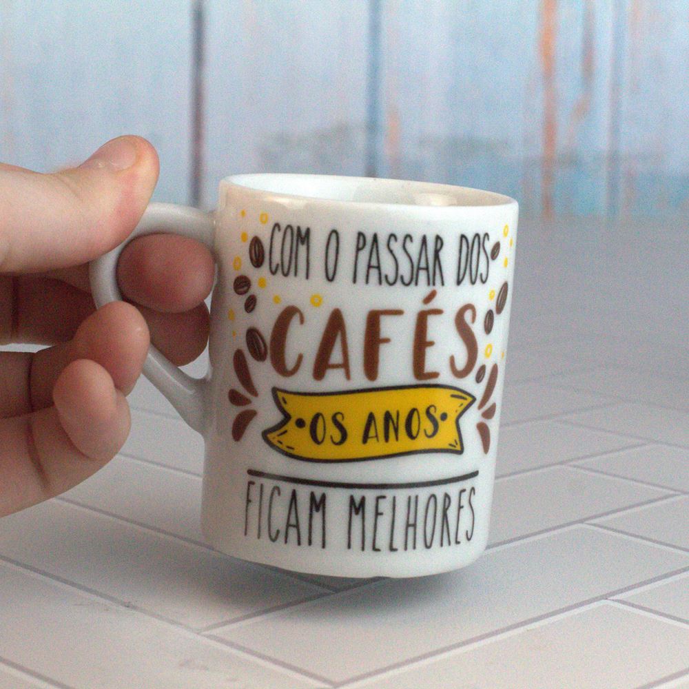 Caneca De Porcelana com Coador - Passar dos Cafés