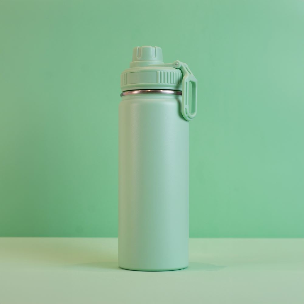 Garrafa com Alça e Bico 780ml em Aço Inox Verde