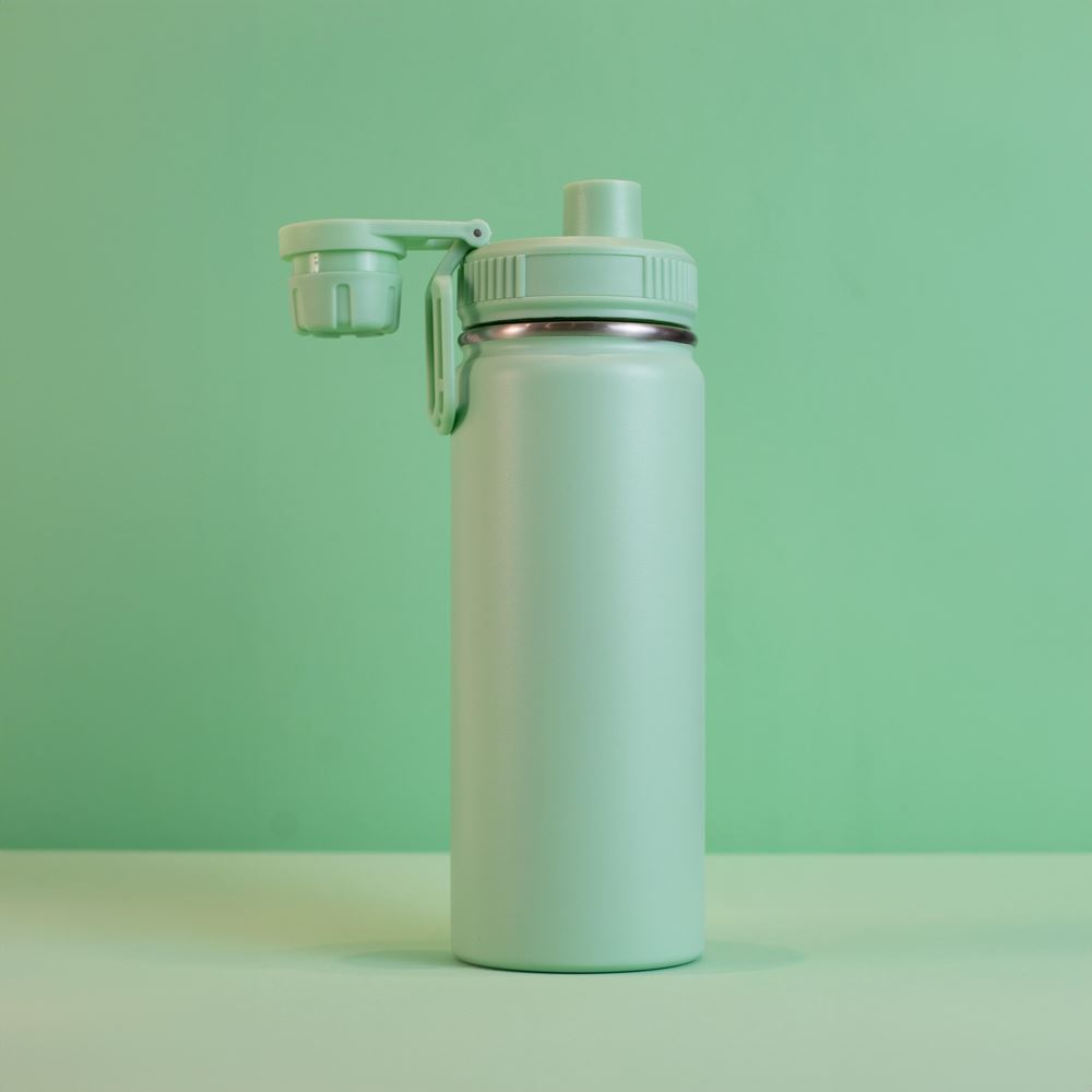 Garrafa com Alça e Bico 780ml em Aço Inox Verde