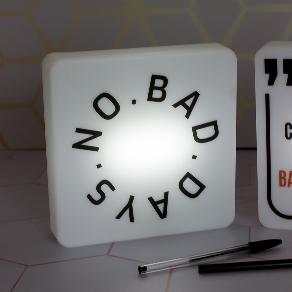 Luminária Slim Box No Bad Days