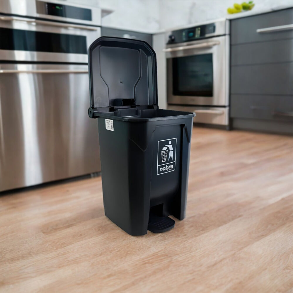 Lixeira de Pedal 30 Litros em Plástico Reforçado - Cinza