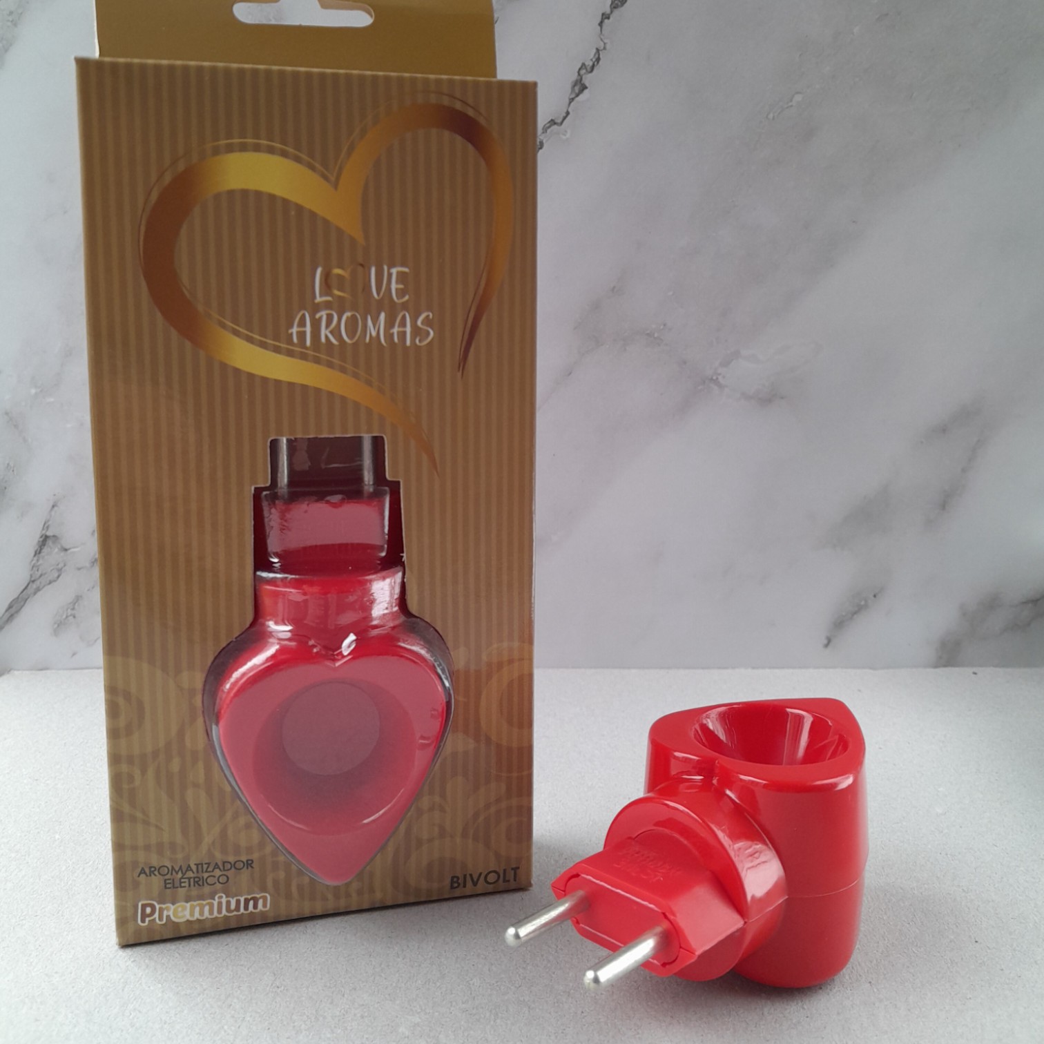 Aromatizador Difusor Elétrico de Essências Love Aromas Bivolt Vermelho